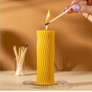 NIB New Hive Joy 100% Organic Honey Beeswax Twisted Pillar Candle Natural Clean